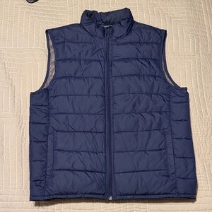 New Tek Gear Women’s Dark Blue Quilted Vest